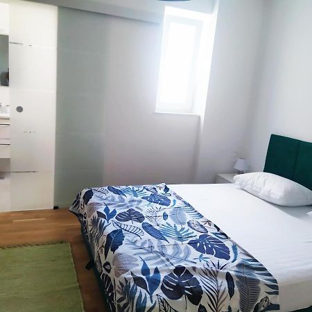 New Luxury 3 Bedroom 4 Air Conditioners Zadar Bagian luar foto