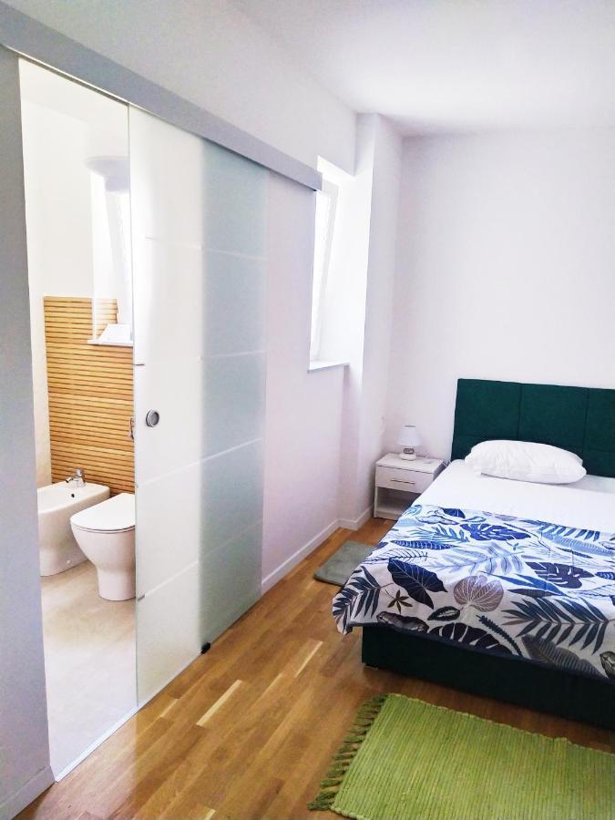 New Luxury 3 Bedroom 4 Air Conditioners Zadar Bagian luar foto